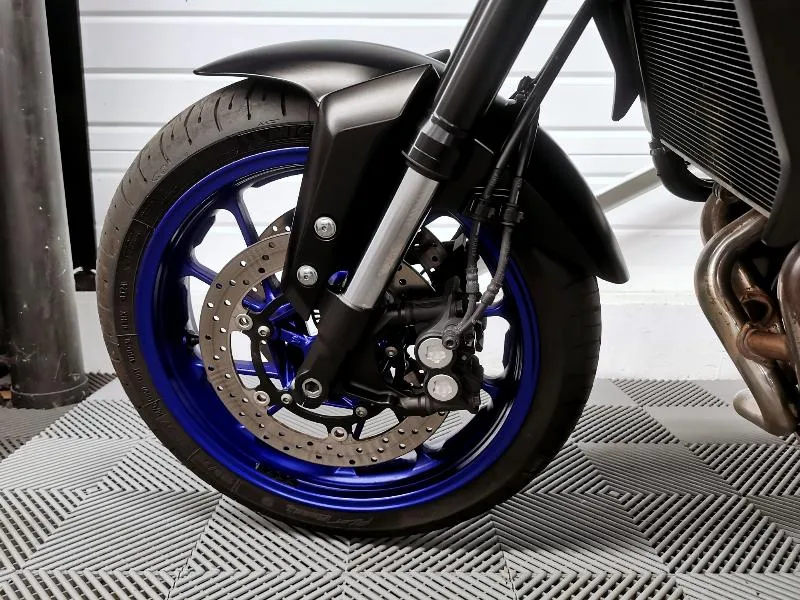 MT09 TRACER