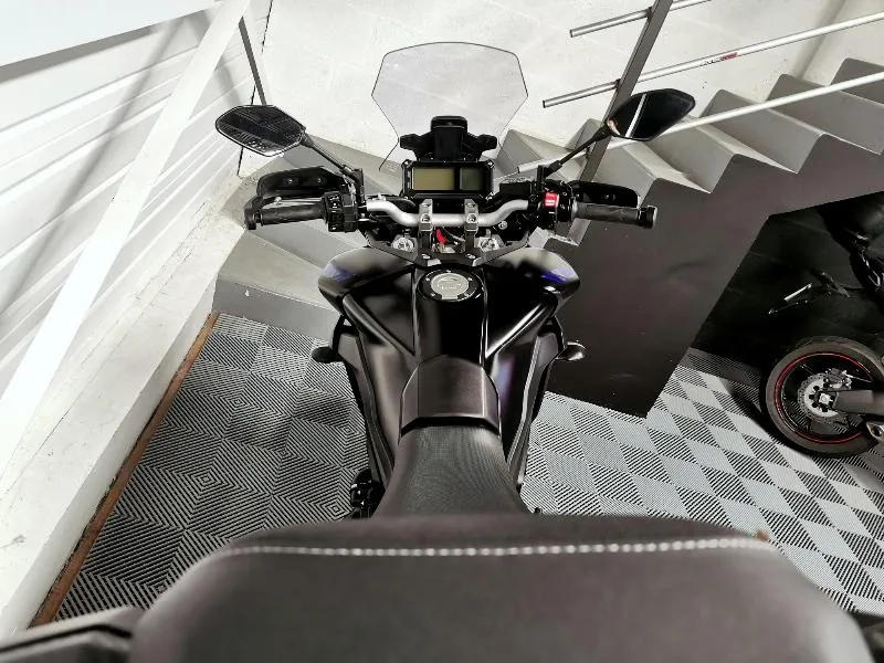 MT09 TRACER