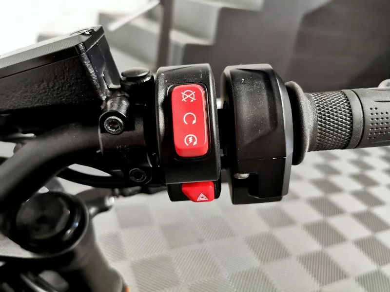 TRIDENT 660