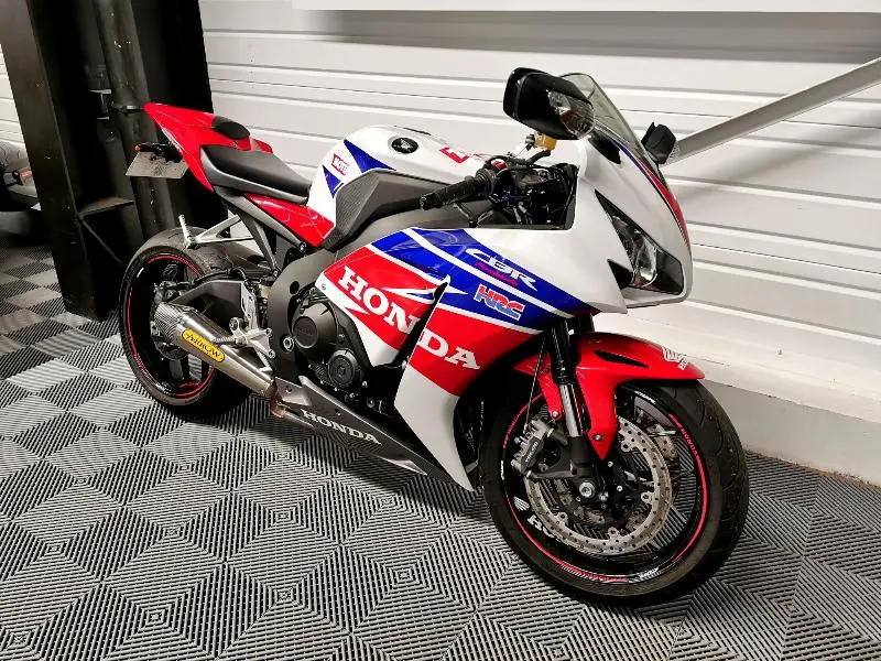 CBR 1000 RR FIREBLADE  HRC