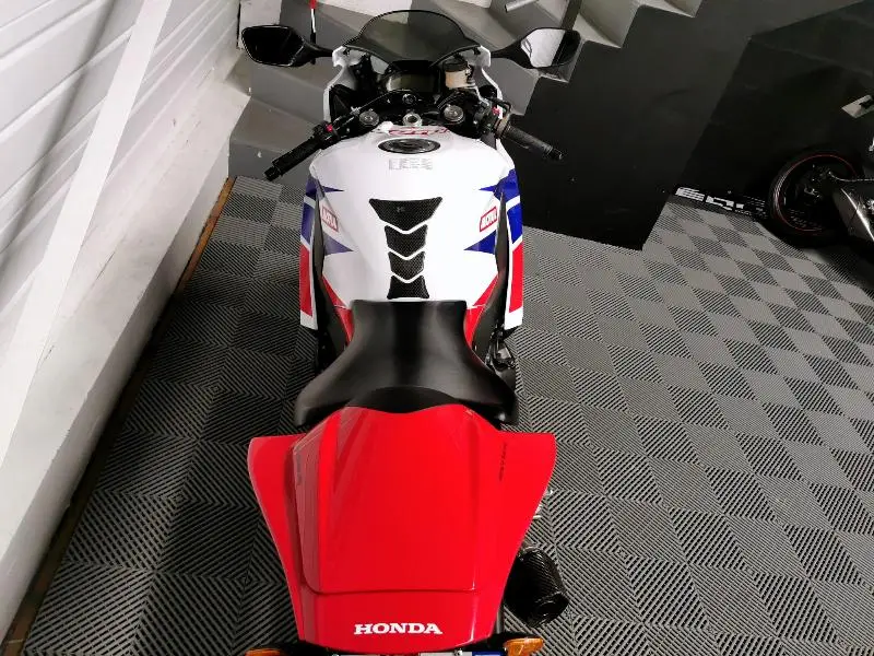 CBR 1000 RR FIREBLADE  HRC