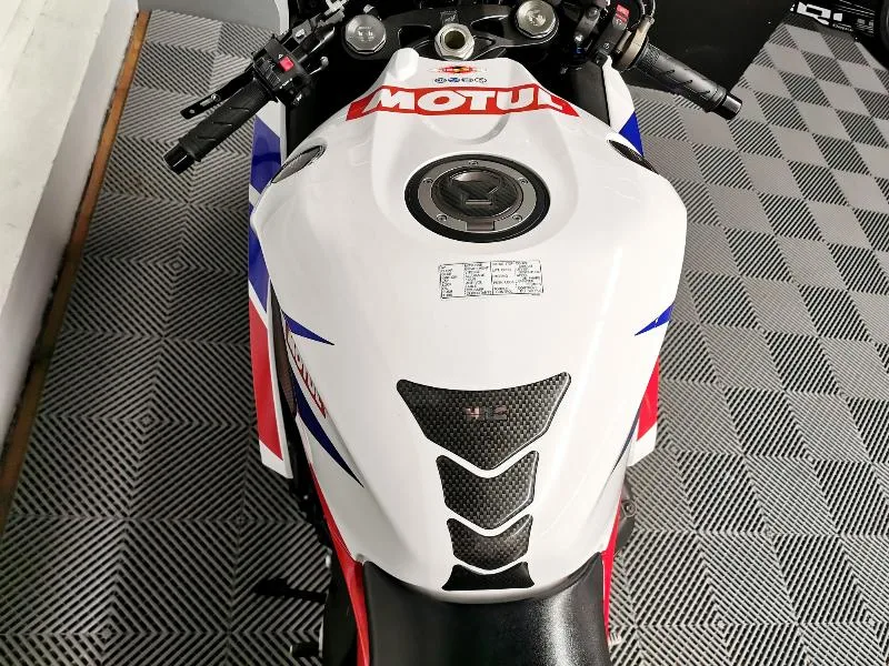 CBR 1000 RR FIREBLADE  HRC