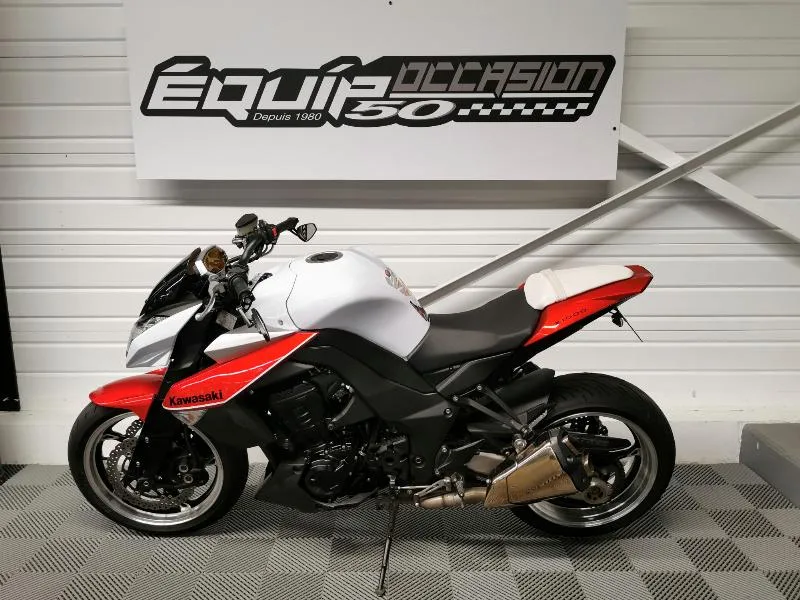 Z 1000