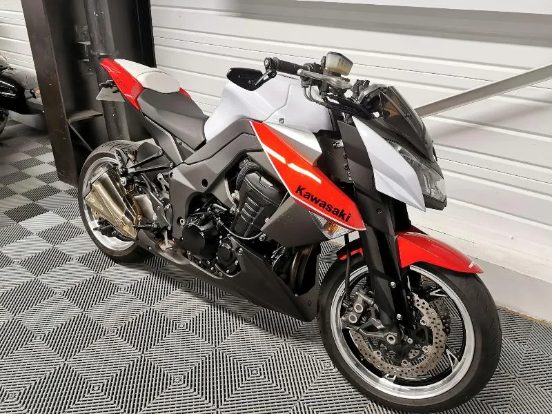 Z 1000