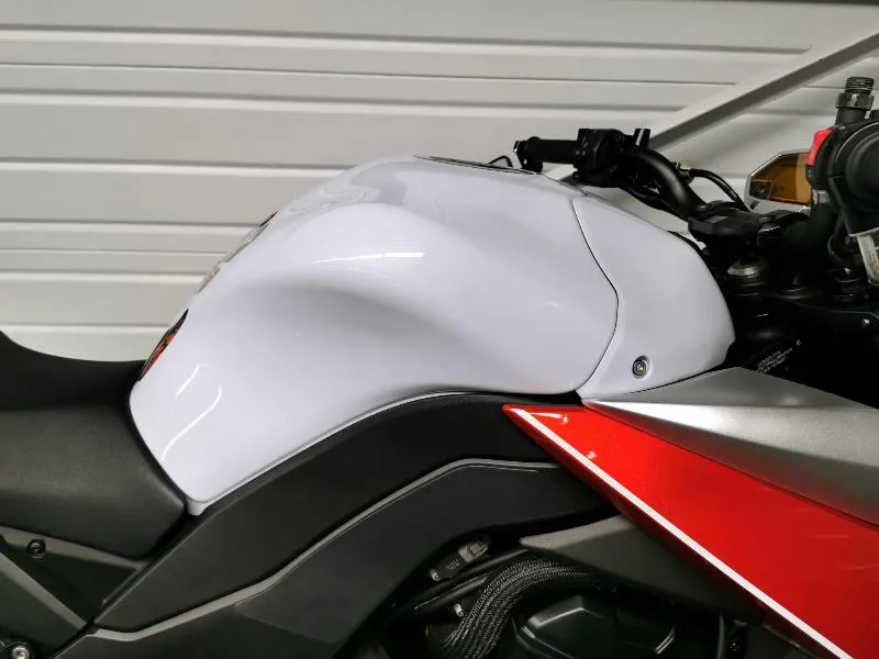 Z 1000