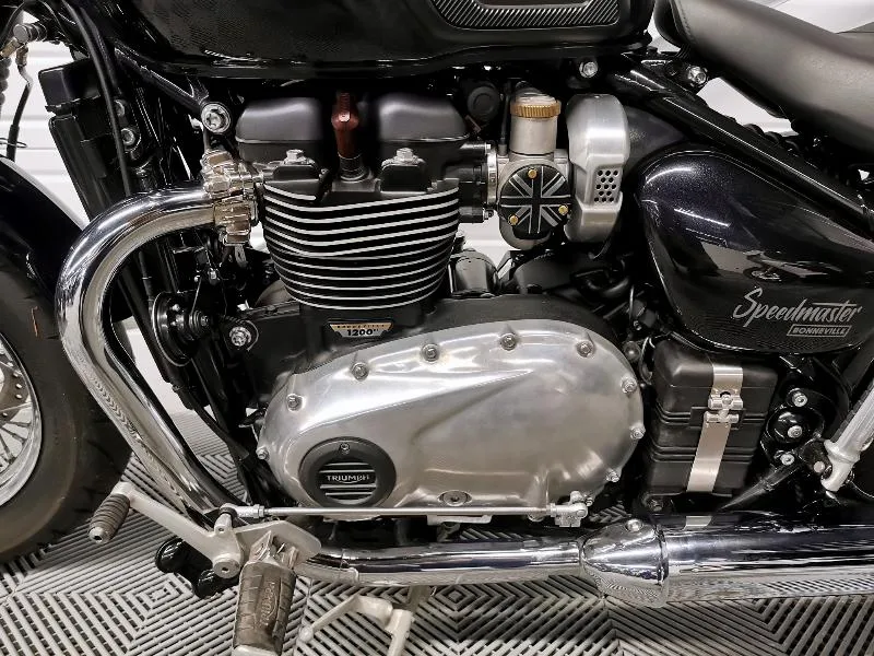 BONNEVILLE SPEEDMASTER 1200