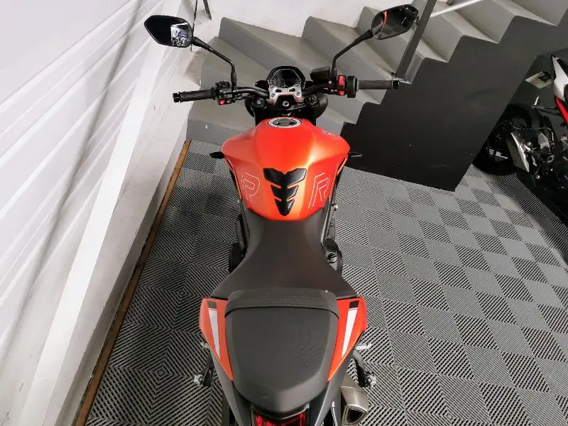 STREET TRIPLE 765 R