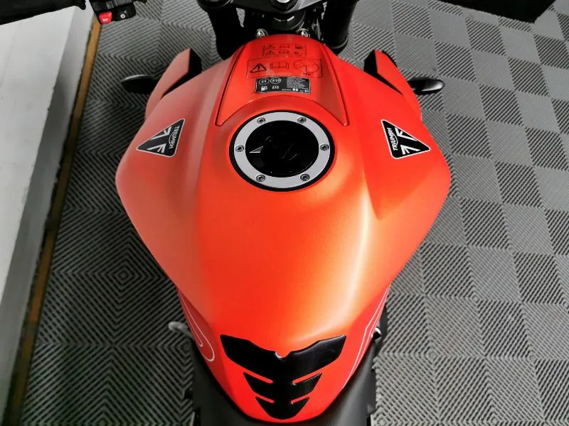 STREET TRIPLE 765 R