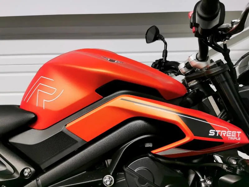 STREET TRIPLE 765 R