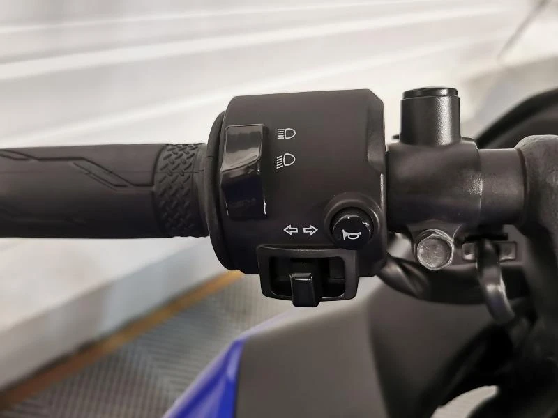 YZFR3