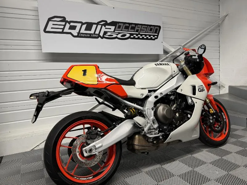 XSR 900 GP