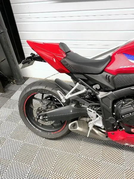 CBR 650 R ECLUTCH