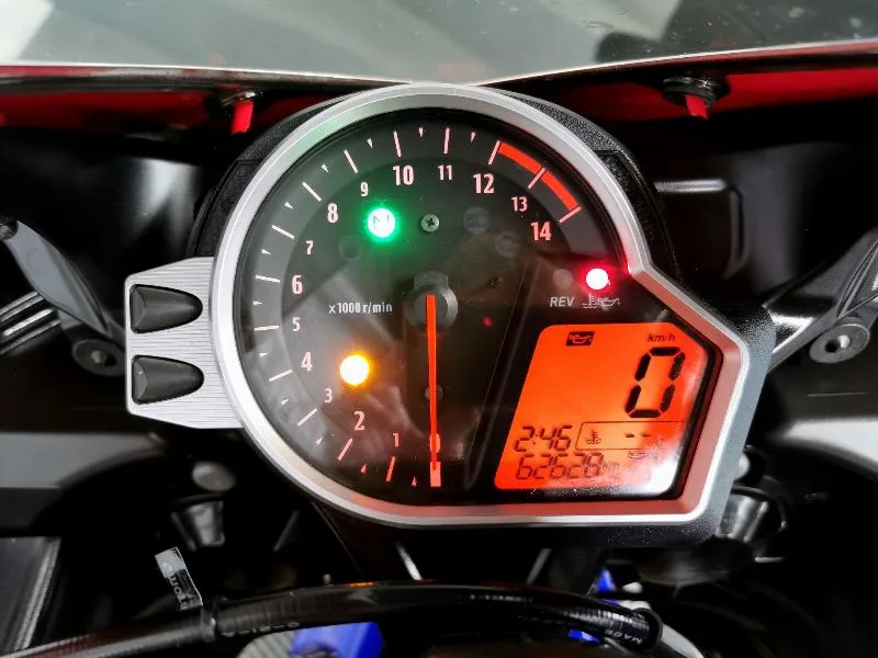CBR 1000 R