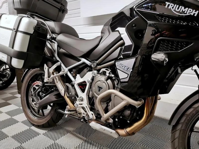 TIGER 1200 GT EXPLORER