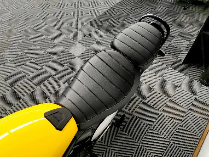 Scrambler 400 XC