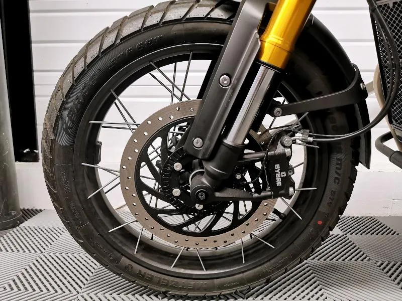 Scrambler 400 XC