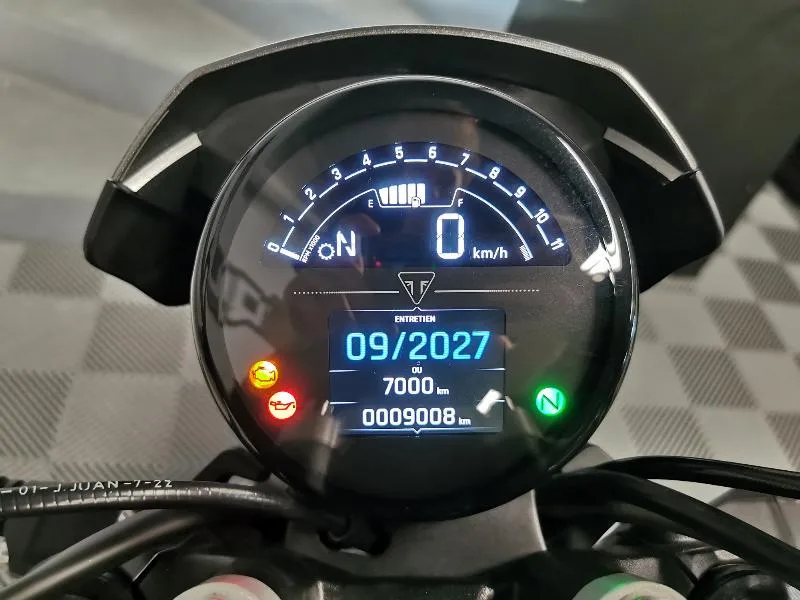 TRIDENT 660
