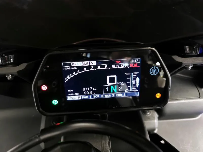 YZFR1