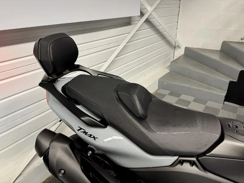 XP TMAX 560 TECH MAX