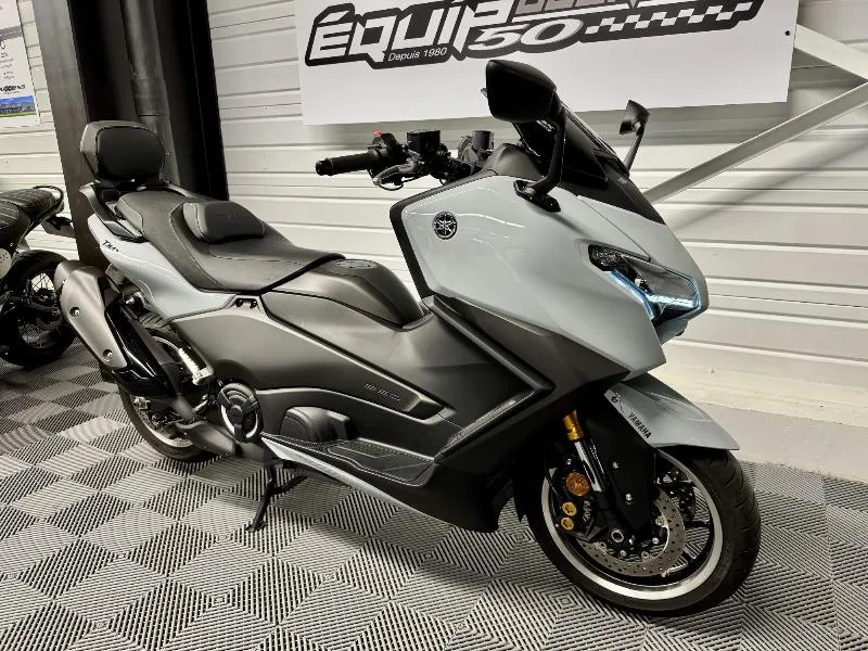 XP TMAX 560 TECH MAX