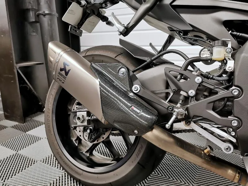 YZF 1000 R1