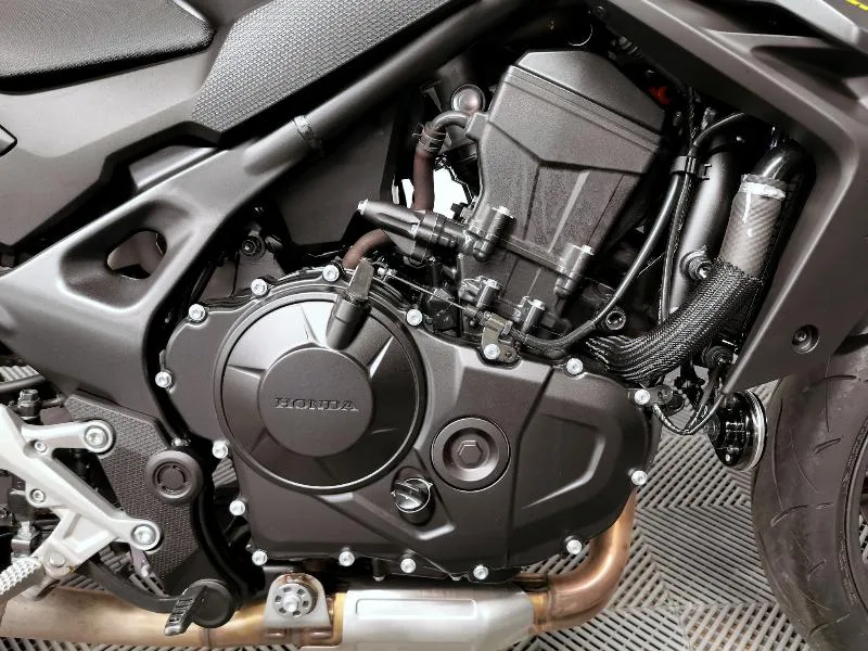 CB 750 HORNET