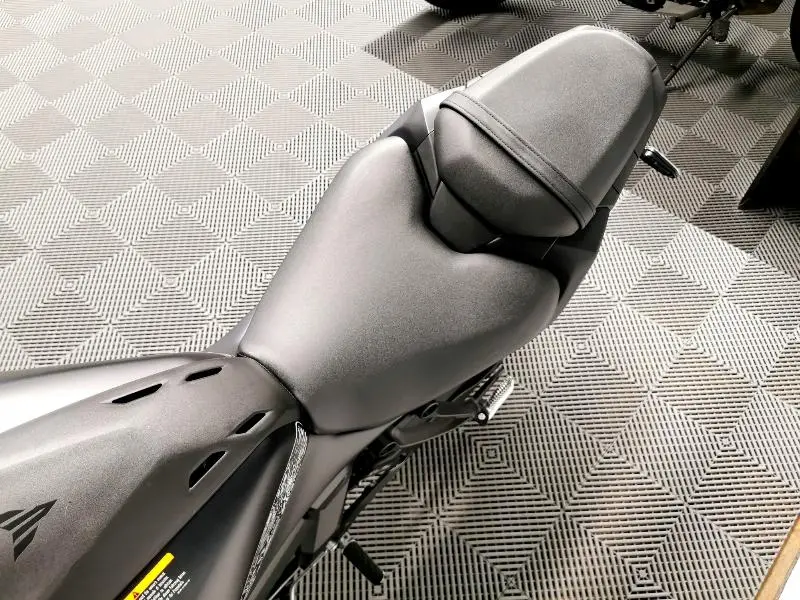 MT07