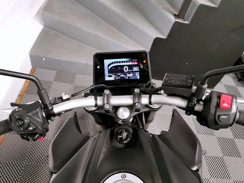 MT07