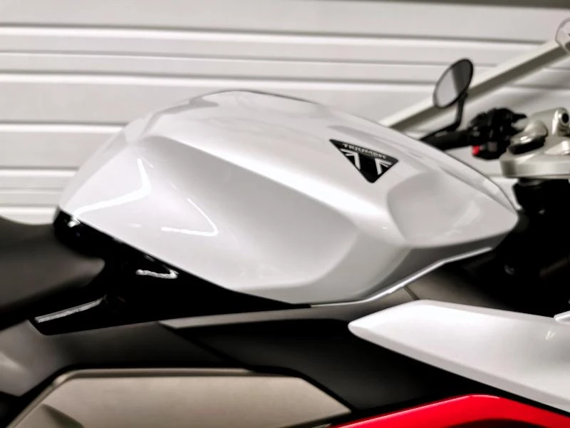 	DAYTONA 660