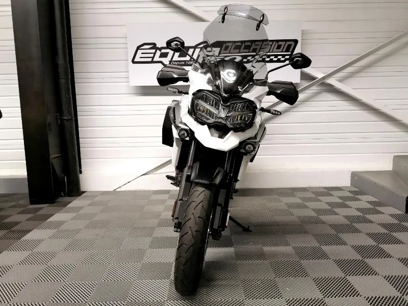 TIGER 1200 EXPLORER XRT