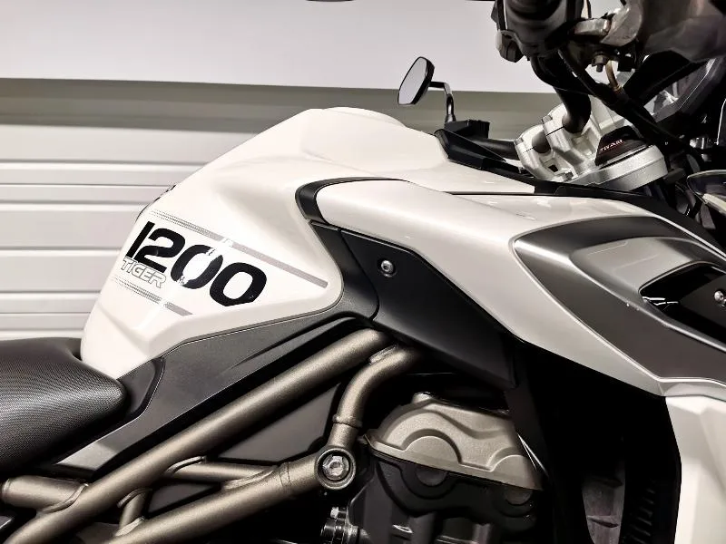 TIGER 1200 EXPLORER XRT