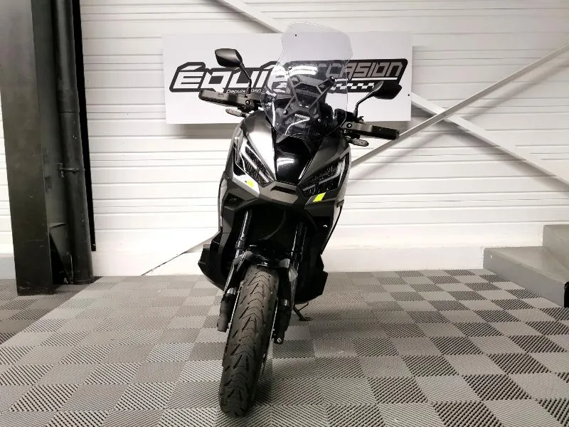 XADV 750 DCT
