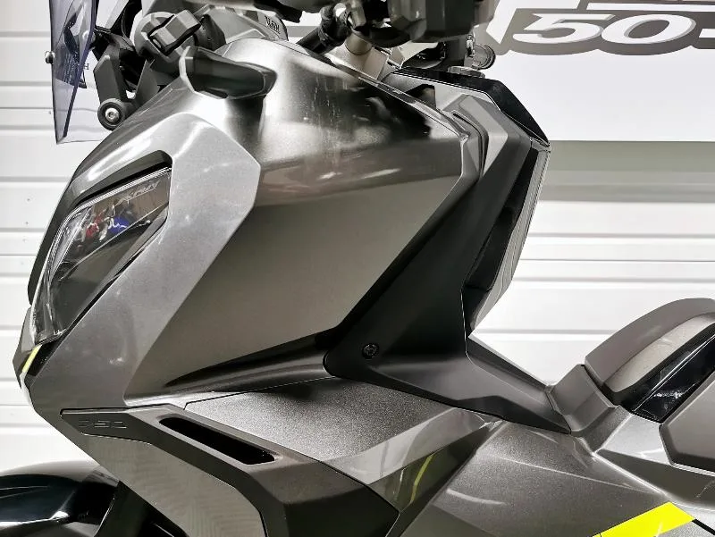 XADV 750 DCT