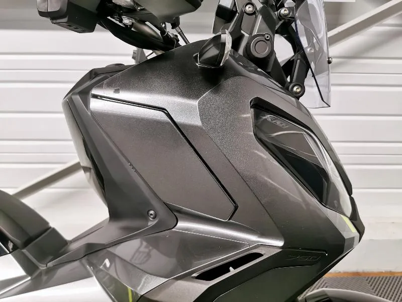 XADV 750 DCT