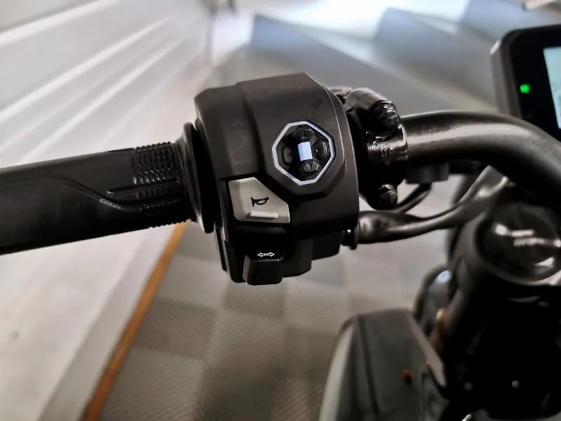 CB 125R Neo Sport Café