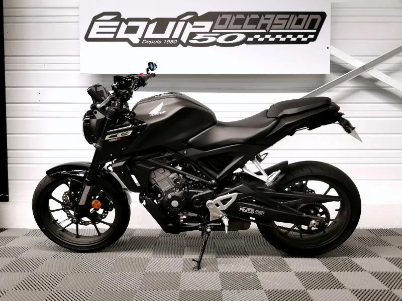 CB 125R Neo Sport Café