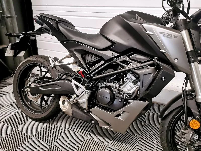 CB 125R Neo Sport Café