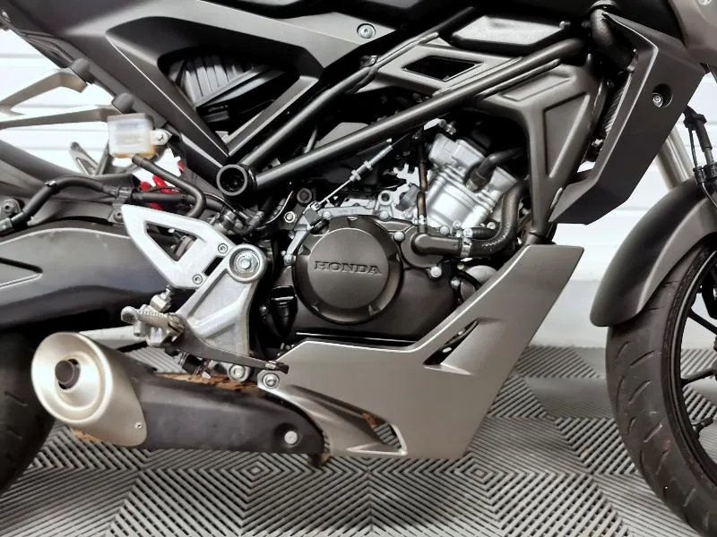 CB 125R Neo Sport Café