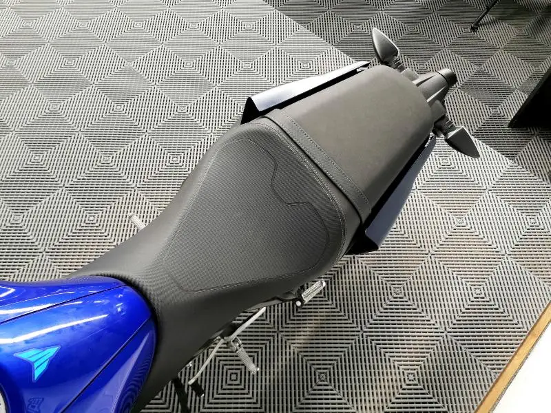 MT125 ABS