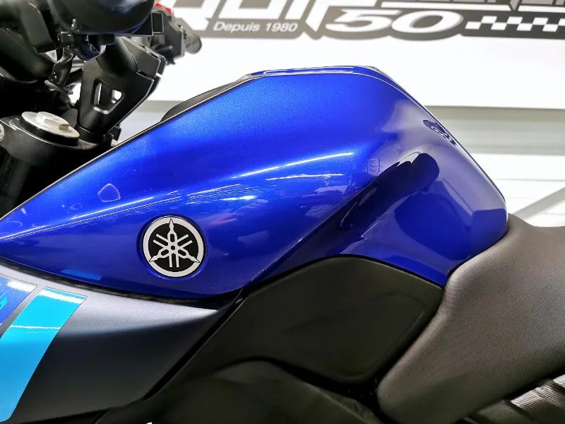 MT125 ABS