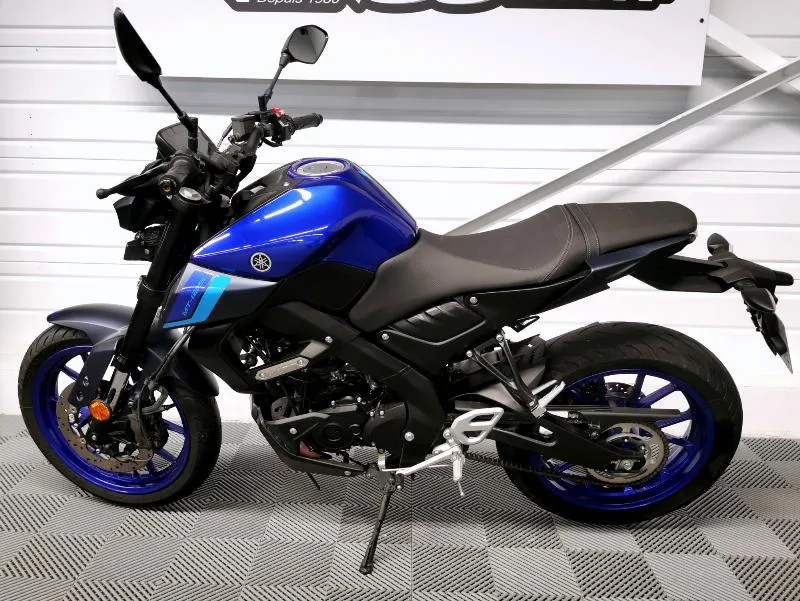 MT125 ABS