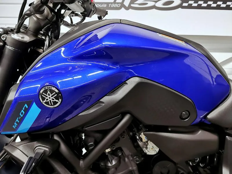 MT07