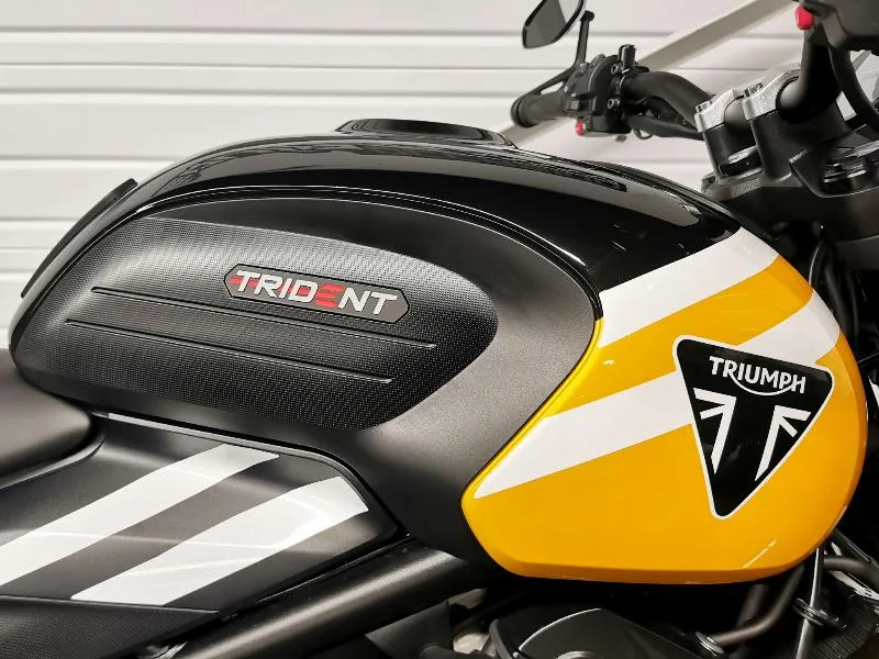 TRIDENT 660