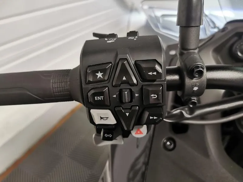 NT 1100 DCT