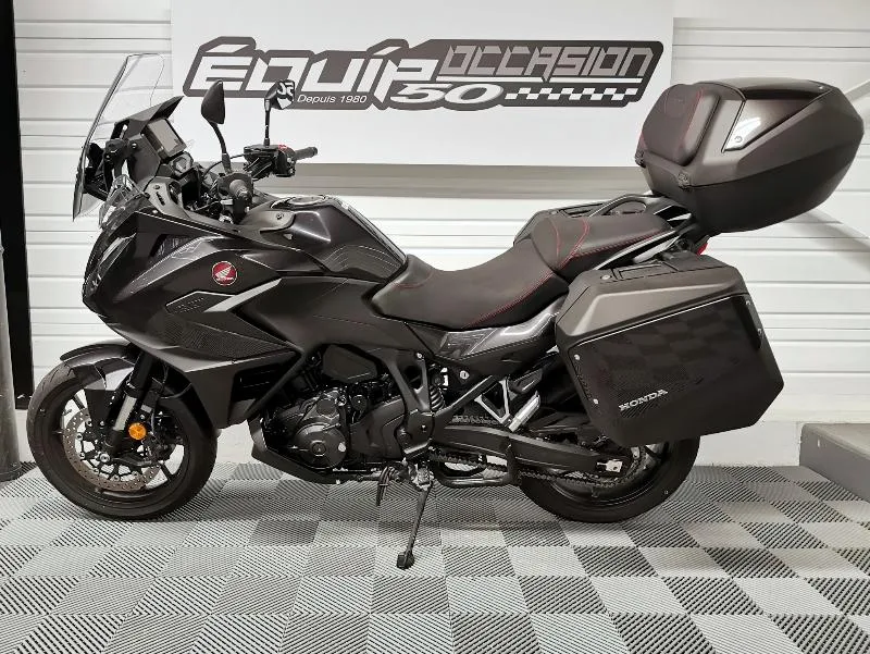 NT 1100 DCT
