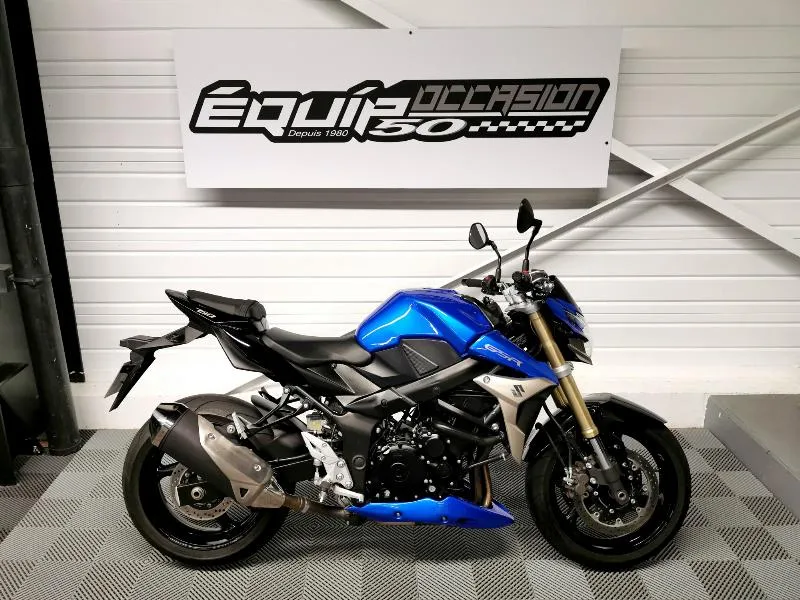 GSR 750 2012