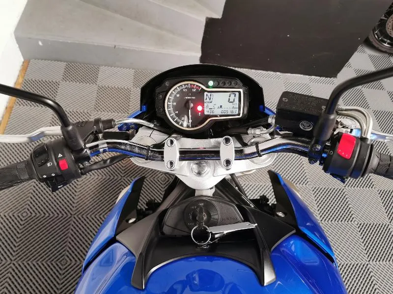 GSR 750