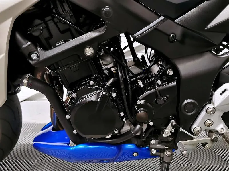 GSR 750