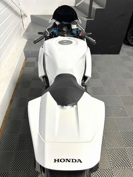 CBR 600 RR  HRC