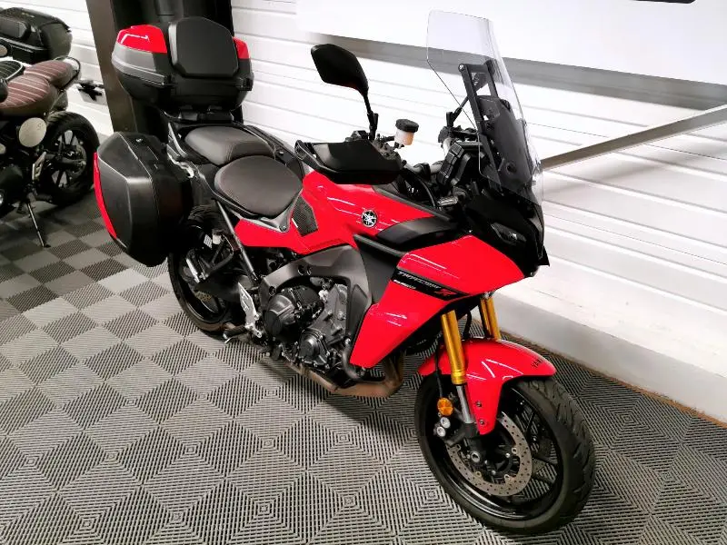TRACER 9 GT